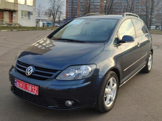 Синий Фольксваген Гольф Плюс, объемом двигателя 1.4 л и пробегом 158 тыс. км за 5550 $, фото 1 на Automoto.ua