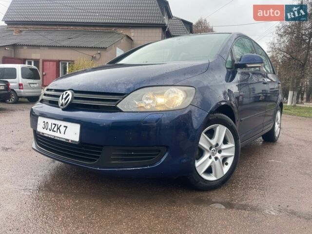 Синий Фольксваген Гольф Плюс, объемом двигателя 1.4 л и пробегом 214 тыс. км за 6500 $, фото 1 на Automoto.ua