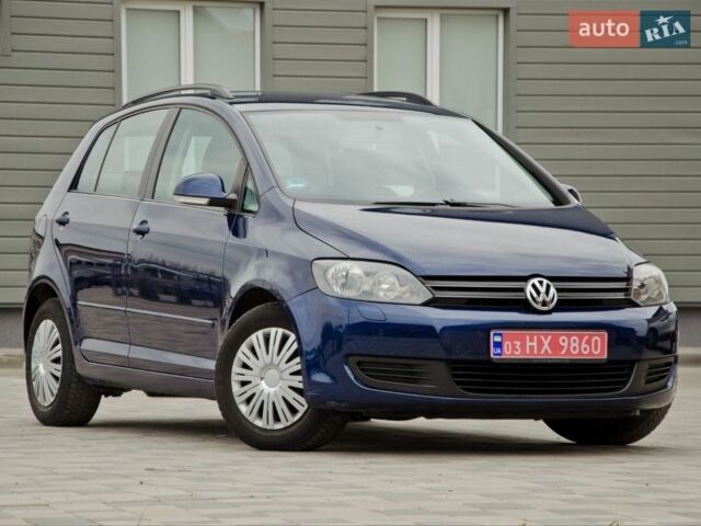 Синий Фольксваген Гольф Плюс, объемом двигателя 1.4 л и пробегом 149 тыс. км за 8350 $, фото 1 на Automoto.ua