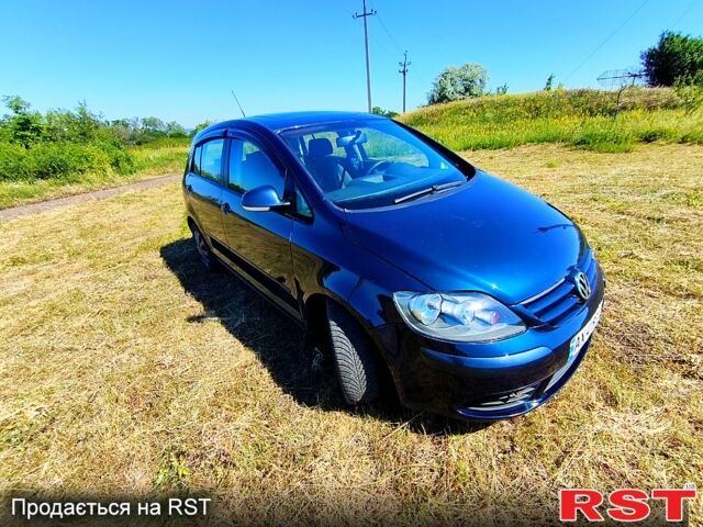 Синій Фольксваген Golf Plus, об'ємом двигуна 1.6 л та пробігом 0 тис. км за 5200 $, фото 1 на Automoto.ua