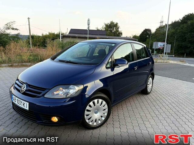 Синий Фольксваген Гольф Плюс, объемом двигателя 1.6 л и пробегом 197 тыс. км за 5999 $, фото 1 на Automoto.ua