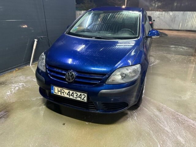 Синий Фольксваген Гольф Плюс, объемом двигателя 1.9 л и пробегом 300 тыс. км за 2950 $, фото 1 на Automoto.ua
