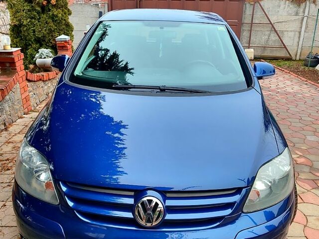 Синій Фольксваген Golf Plus, об'ємом двигуна 1.4 л та пробігом 170 тис. км за 5900 $, фото 1 на Automoto.ua