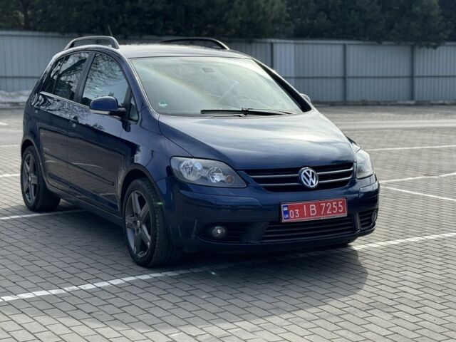 Синий Фольксваген Гольф Плюс, объемом двигателя 1.4 л и пробегом 216 тыс. км за 4900 $, фото 1 на Automoto.ua
