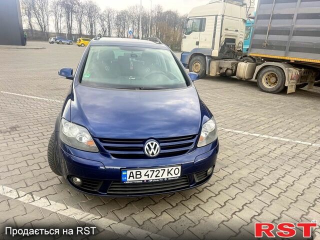 Синий Фольксваген Гольф Плюс, объемом двигателя 1.6 л и пробегом 206 тыс. км за 7200 $, фото 1 на Automoto.ua