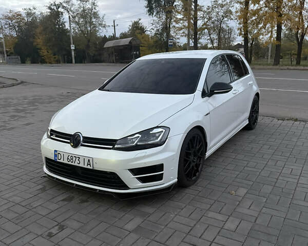 Белый Фольксваген Гольф Р, объемом двигателя 1.97 л и пробегом 154 тыс. км за 22000 $, фото 1 на Automoto.ua