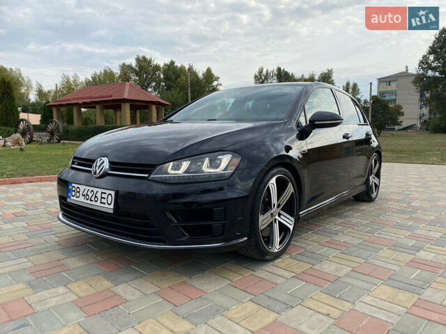 Черный Фольксваген Гольф Р, объемом двигателя 2 л и пробегом 163 тыс. км за 21000 $, фото 1 на Automoto.ua