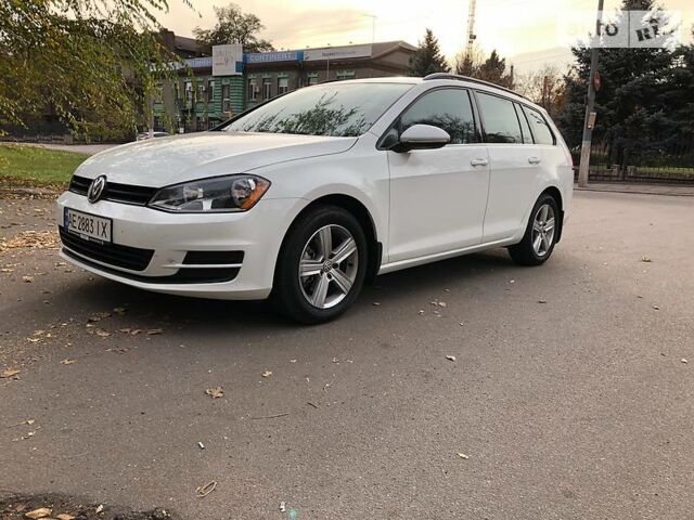 Білий Фольксваген Golf SportWagen, об'ємом двигуна 2 л та пробігом 1 тис. км за 17800 $, фото 1 на Automoto.ua