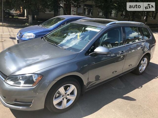 Сірий Фольксваген Golf SportWagen, об'ємом двигуна 2 л та пробігом 9 тис. км за 24300 $, фото 1 на Automoto.ua