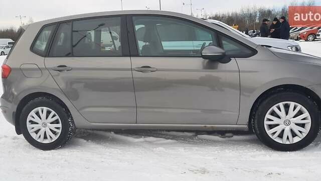Коричневий Фольксваген Гольф Спортсван, об'ємом двигуна 2 л та пробігом 210 тис. км за 13200 $, фото 1 на Automoto.ua