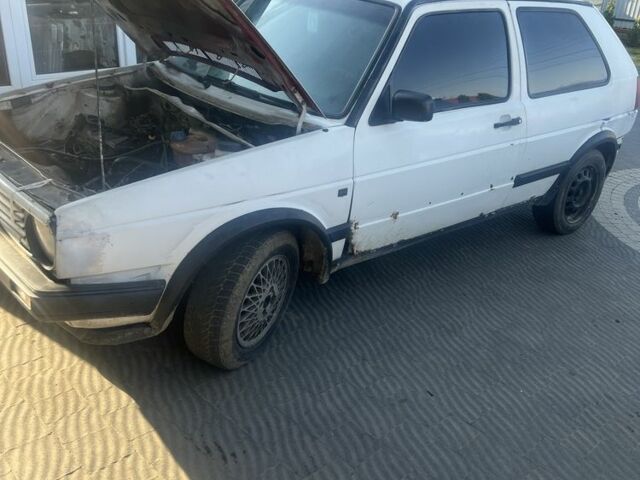 Білий Фольксваген Гольф, об'ємом двигуна 1.8 л та пробігом 660 тис. км за 500 $, фото 1 на Automoto.ua