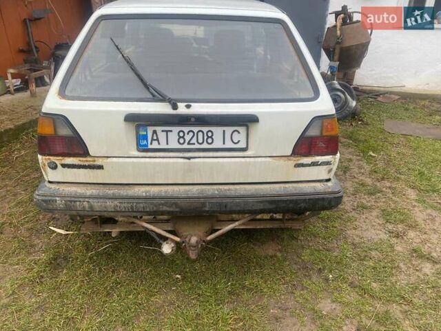 Белый Фольксваген Гольф, объемом двигателя 1.59 л и пробегом 350 тыс. км за 900 $, фото 1 на Automoto.ua