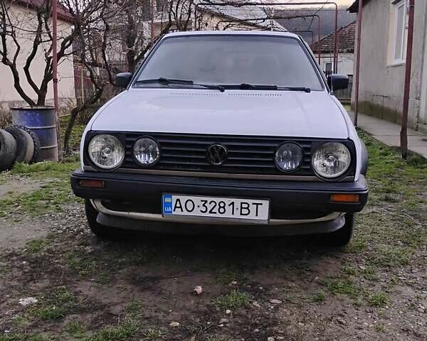 Белый Фольксваген Гольф, объемом двигателя 1.59 л и пробегом 382 тыс. км за 2000 $, фото 1 на Automoto.ua