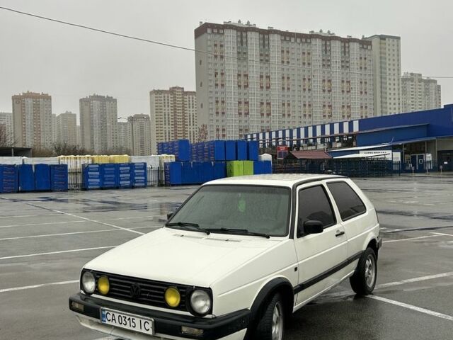 Белый Фольксваген Гольф, объемом двигателя 0 л и пробегом 340 тыс. км за 1300 $, фото 1 на Automoto.ua