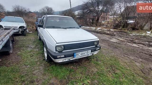 Білий Фольксваген Гольф, об'ємом двигуна 1.3 л та пробігом 520 тис. км за 1000 $, фото 1 на Automoto.ua