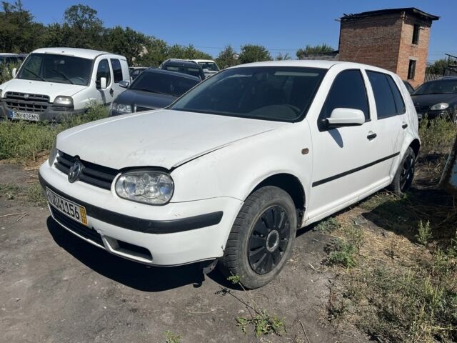 Белый Фольксваген Гольф, объемом двигателя 0 л и пробегом 250 тыс. км за 1500 $, фото 1 на Automoto.ua