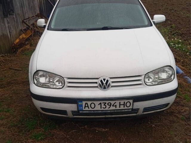 Білий Фольксваген Гольф, об'ємом двигуна 1.4 л та пробігом 400 тис. км за 2500 $, фото 1 на Automoto.ua