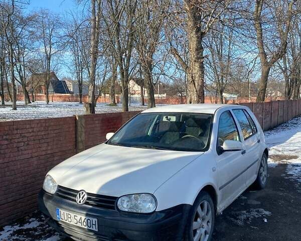 Білий Фольксваген Гольф, об'ємом двигуна 1.9 л та пробігом 450 тис. км за 1450 $, фото 1 на Automoto.ua