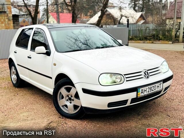 Білий Фольксваген Гольф, об'ємом двигуна 1.9 л та пробігом 290 тис. км за 3850 $, фото 1 на Automoto.ua