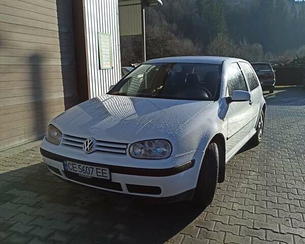 Белый Фольксваген Гольф, объемом двигателя 1.9 л и пробегом 3 тыс. км за 3000 $, фото 1 на Automoto.ua