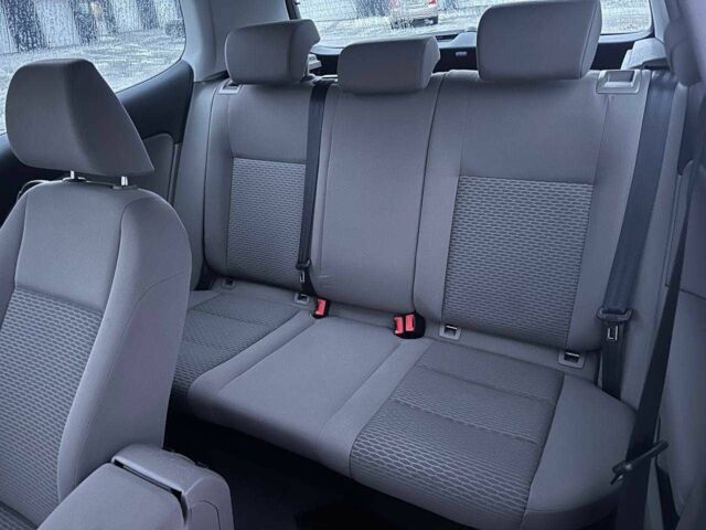 Белый Фольксваген Гольф, объемом двигателя 2 л и пробегом 300 тыс. км за 6700 $, фото 1 на Automoto.ua