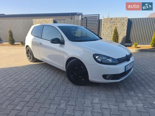 Белый Фольксваген Гольф, объемом двигателя 1.39 л и пробегом 285 тыс. км за 7950 $, фото 1 на Automoto.ua