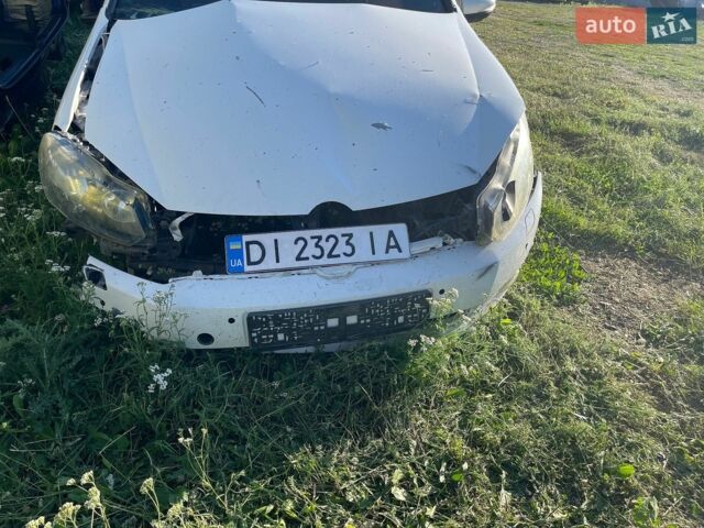 Білий Фольксваген Гольф, об'ємом двигуна 1.6 л та пробігом 250 тис. км за 1699 $, фото 1 на Automoto.ua