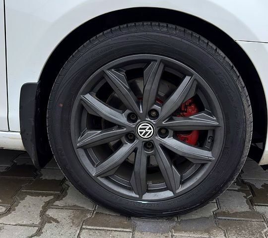 Білий Фольксваген Гольф, об'ємом двигуна 1.4 л та пробігом 273 тис. км за 7700 $, фото 1 на Automoto.ua