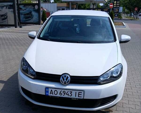 Белый Фольксваген Гольф, объемом двигателя 1.4 л и пробегом 162 тыс. км за 6999 $, фото 1 на Automoto.ua