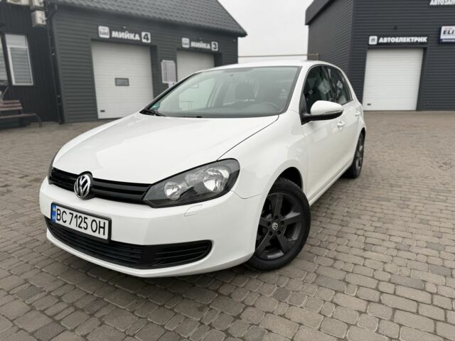 Білий Фольксваген Гольф, об'ємом двигуна 2 л та пробігом 280 тис. км за 8000 $, фото 1 на Automoto.ua