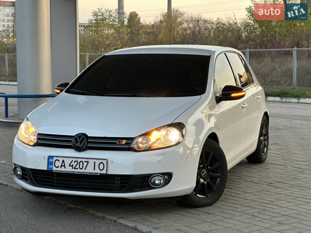 Білий Фольксваген Гольф, об'ємом двигуна 1.2 л та пробігом 146 тис. км за 7000 $, фото 1 на Automoto.ua