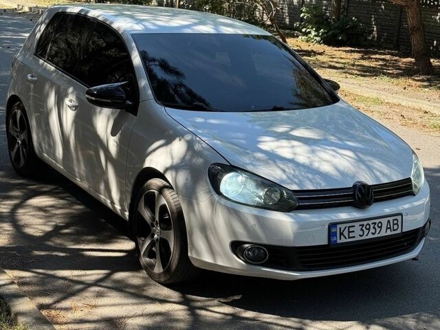Білий Фольксваген Гольф, об'ємом двигуна 1.6 л та пробігом 238 тис. км за 6200 $, фото 1 на Automoto.ua