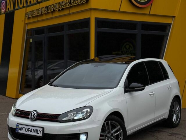 Білий Фольксваген Гольф, об'ємом двигуна 2 л та пробігом 227 тис. км за 9999 $, фото 1 на Automoto.ua