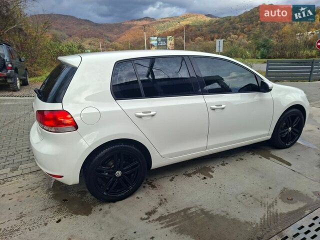 Белый Фольксваген Гольф, объемом двигателя 1.39 л и пробегом 212 тыс. км за 7200 $, фото 1 на Automoto.ua