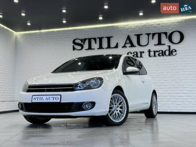 Белый Фольксваген Гольф, объемом двигателя 1.39 л и пробегом 171 тыс. км за 6999 $, фото 1 на Automoto.ua