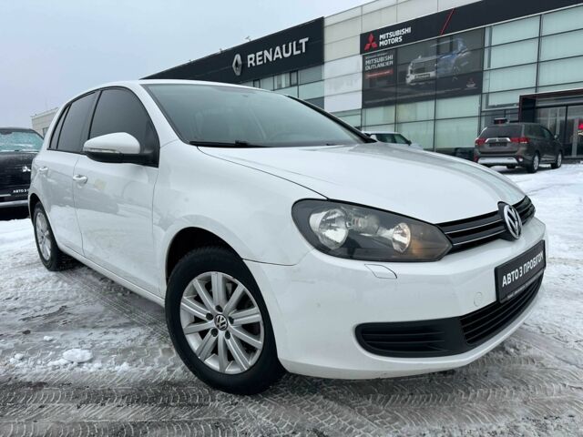 Белый Фольксваген Гольф, объемом двигателя 1.4 л и пробегом 162 тыс. км за 7900 $, фото 1 на Automoto.ua