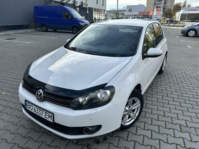 Белый Фольксваген Гольф, объемом двигателя 1.4 л и пробегом 176 тыс. км за 8700 $, фото 1 на Automoto.ua