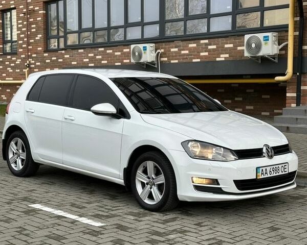 Білий Фольксваген Гольф, об'ємом двигуна 1.97 л та пробігом 215 тис. км за 11999 $, фото 1 на Automoto.ua