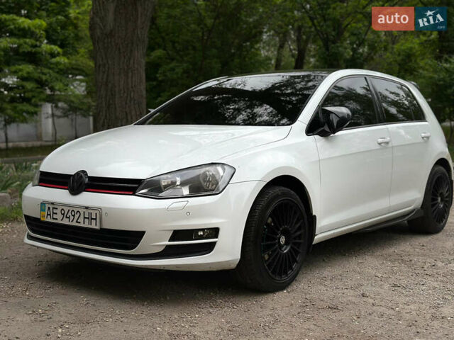 Белый Фольксваген Гольф, объемом двигателя 1.4 л и пробегом 190 тыс. км за 11500 $, фото 1 на Automoto.ua