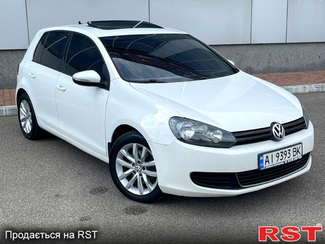 Белый Фольксваген Гольф, объемом двигателя 25 л и пробегом 250 тыс. км за 9500 $, фото 1 на Automoto.ua