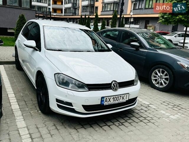 Белый Фольксваген Гольф, объемом двигателя 1.4 л и пробегом 149 тыс. км за 10200 $, фото 1 на Automoto.ua