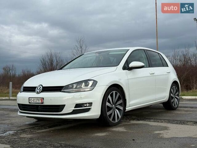 Білий Фольксваген Гольф, об'ємом двигуна 1.4 л та пробігом 144 тис. км за 11800 $, фото 1 на Automoto.ua