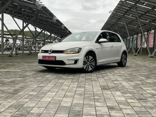 Фольксваген Гольф 2014 в Дрогобыче на Automoto.ua Белый Фольксваген Гольф, объемом двигателя 0 л и пробегом 96 тыс. км за 8750 $, фото 1 на Automoto.ua