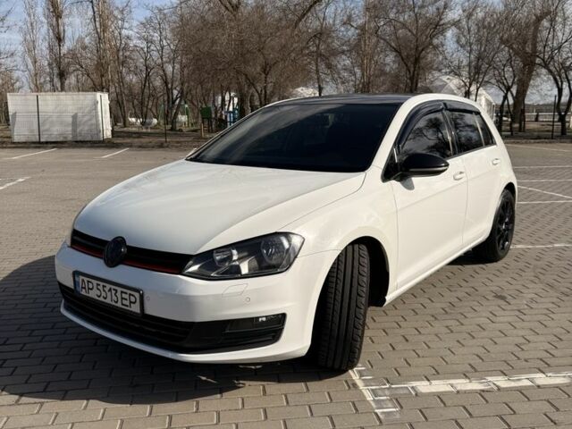 Белый Фольксваген Гольф, объемом двигателя 1.9 л и пробегом 182 тыс. км за 14000 $, фото 1 на Automoto.ua