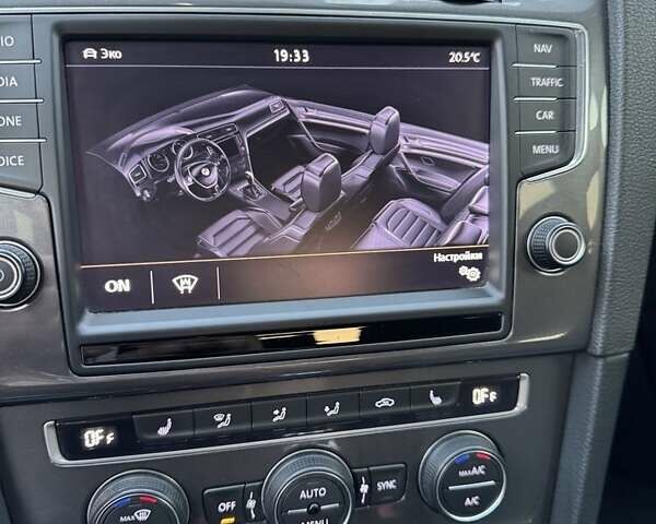 Білий Фольксваген Гольф, об'ємом двигуна 0 л та пробігом 167 тис. км за 9500 $, фото 1 на Automoto.ua