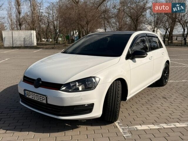 Белый Фольксваген Гольф, объемом двигателя 1.97 л и пробегом 182 тыс. км за 14000 $, фото 1 на Automoto.ua