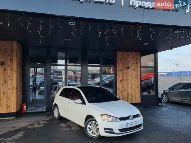 Белый Фольксваген Гольф, объемом двигателя 1.8 л и пробегом 127 тыс. км за 11199 $, фото 1 на Automoto.ua