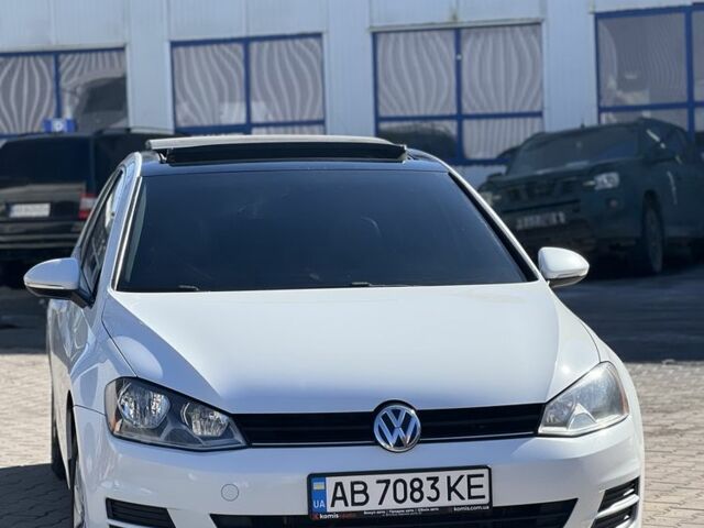 Белый Фольксваген Гольф, объемом двигателя 1.8 л и пробегом 127 тыс. км за 10100 $, фото 1 на Automoto.ua