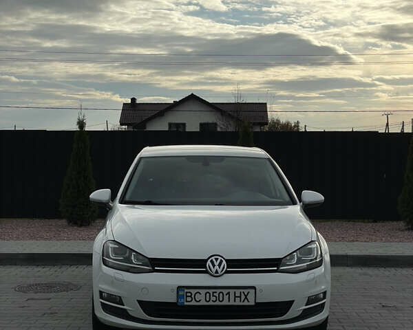 Белый Фольксваген Гольф, объемом двигателя 1.4 л и пробегом 240 тыс. км за 14000 $, фото 1 на Automoto.ua