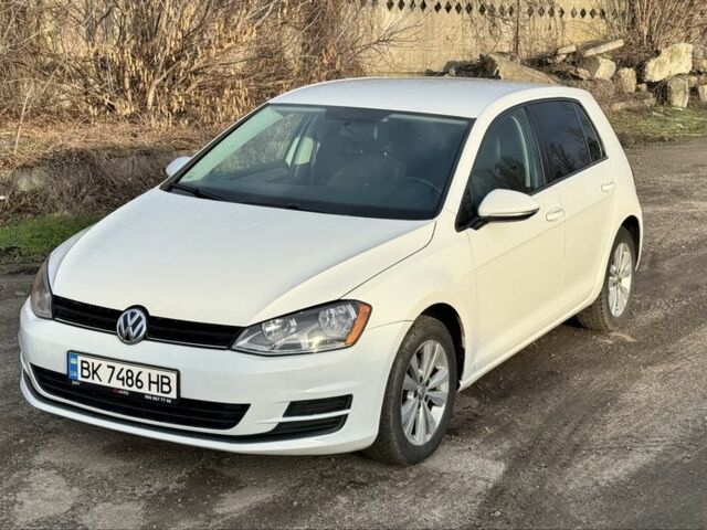 Білий Фольксваген Гольф, об'ємом двигуна 2 л та пробігом 252 тис. км за 12000 $, фото 1 на Automoto.ua